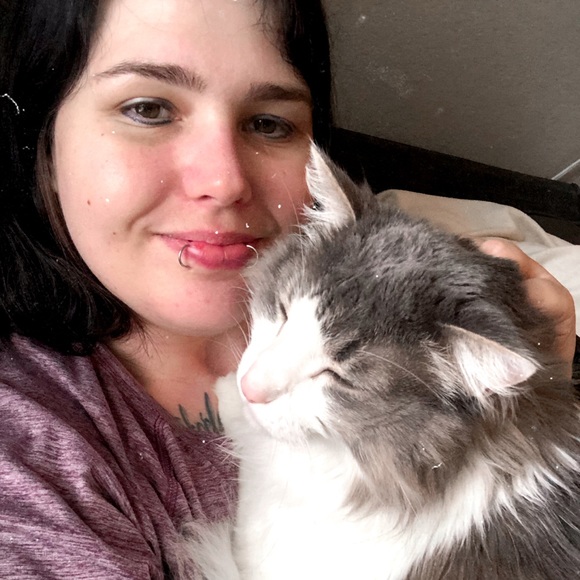 Meet your Posher, Randi - Picture 5 of 5